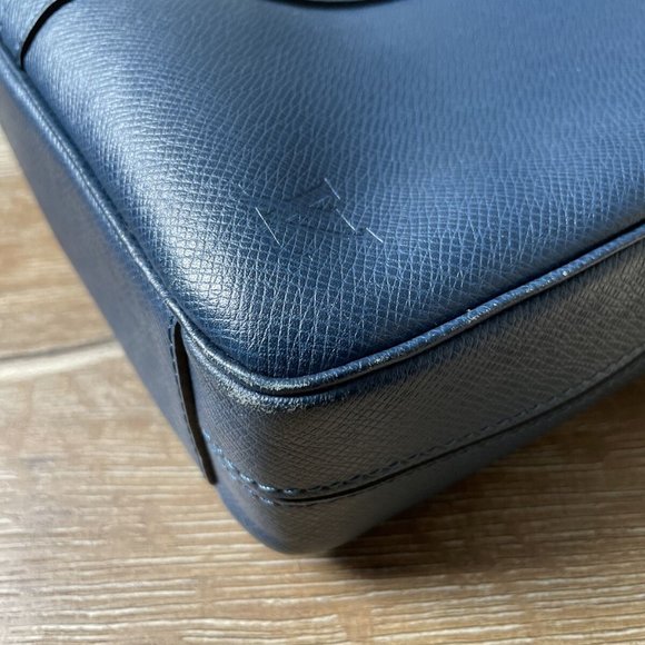 Louis Vuitton Porte-Documents Voyage PM Briefcase - Picture 7 of 12